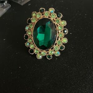 Fashion ring